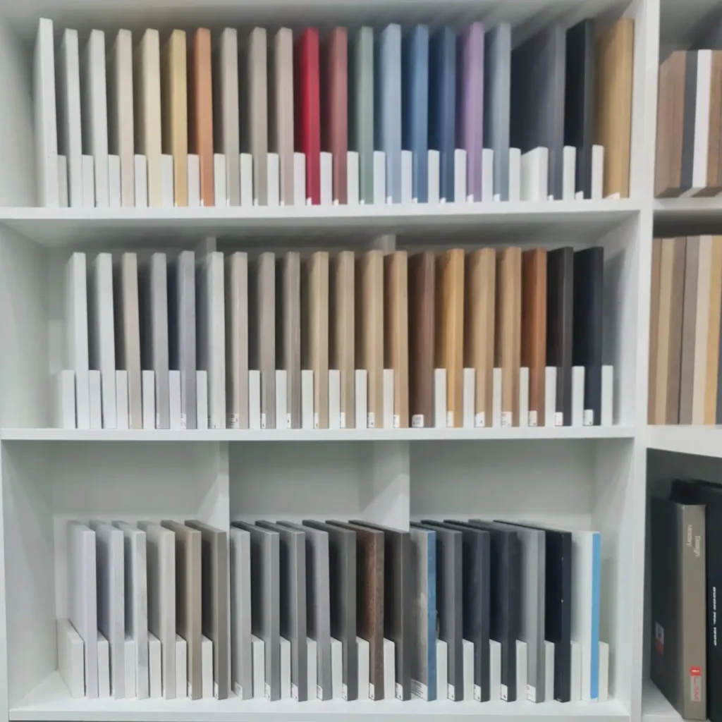 Office furniture in Dubai, Furniture for office, Office desks, Materials & Decor options